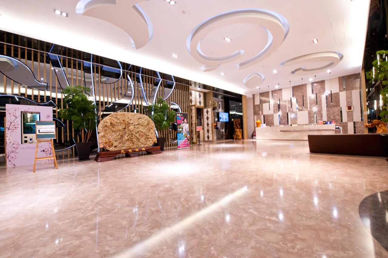Tsun Huang Hotel Chiayi Exterior foto