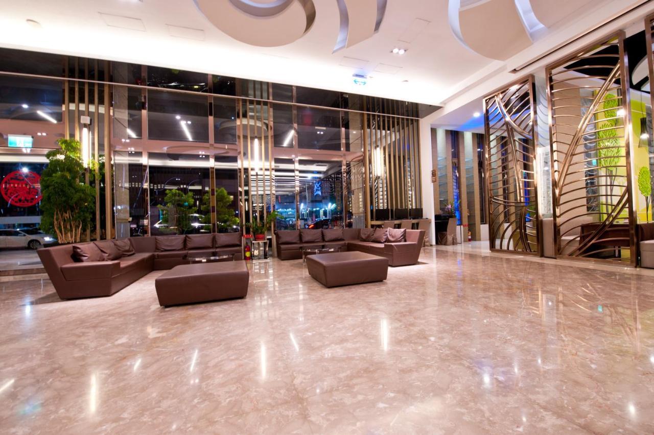 Tsun Huang Hotel Chiayi Exterior foto