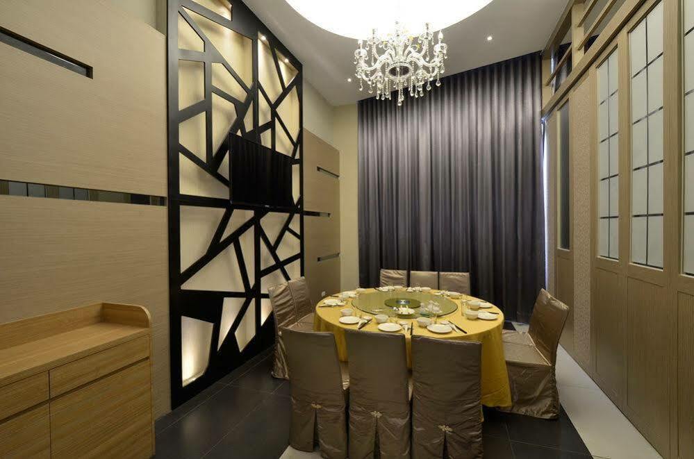 Tsun Huang Hotel Chiayi Exterior foto
